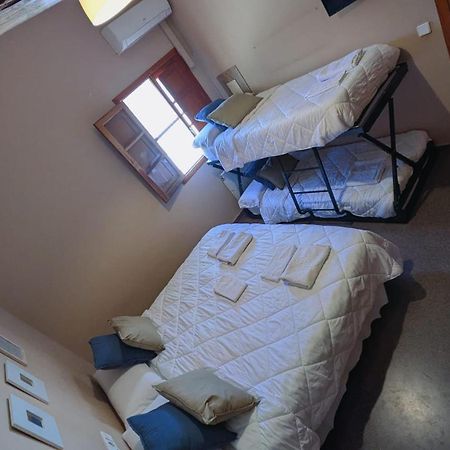 Hostal El Convent De Moncada Bagian luar foto