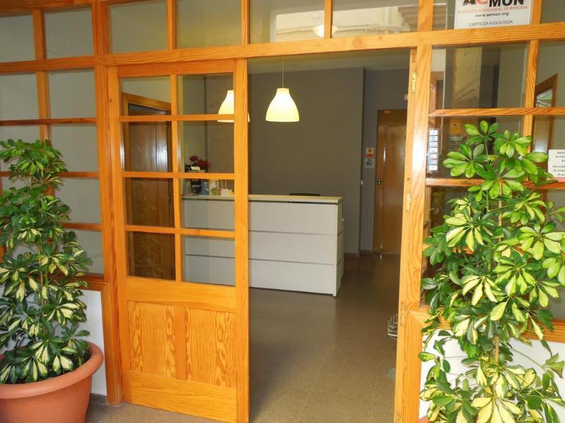 Hostal El Convent De Moncada Bagian luar foto