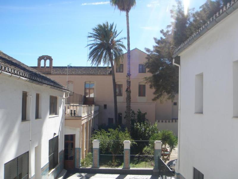 Hostal El Convent De Moncada Bagian luar foto